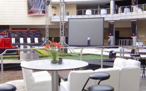 胡金秋底角,三分得手助,布朗立功,立博体育官网,Ladbrokes,Sports,足球直播,篮球赛事,体育高清,NBA直播