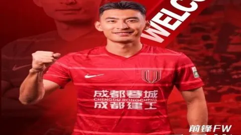 《土超霸主14胜领跑，杯赛关键战信息揭秘，一触即发定江山！》