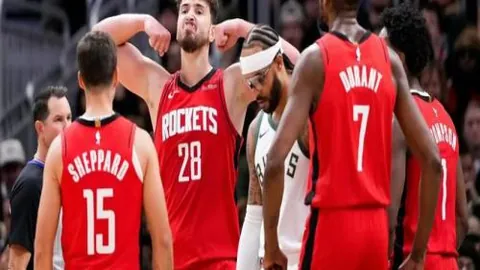 “数据助力紫百合迎战伤病潮，主场龙能否力挽狂澜，捍卫荣耀之战一触即发？”